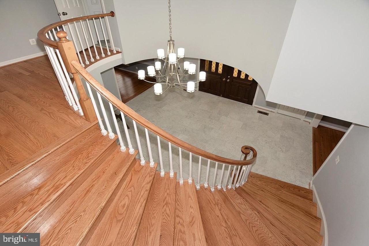 6286 Dunaway Ct - Photo 4 of 24
