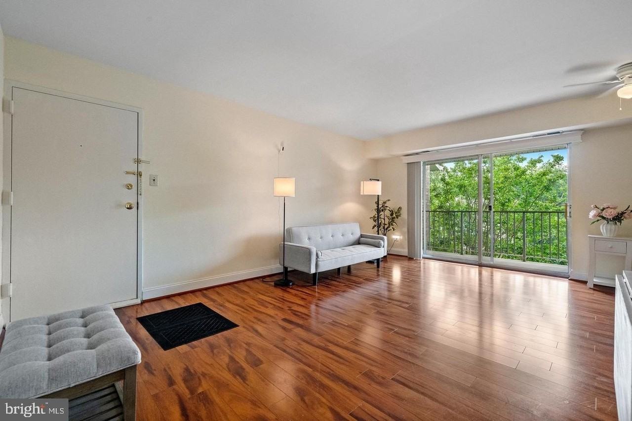 7984 Audubon Ave #203 - Photo 5 of 43