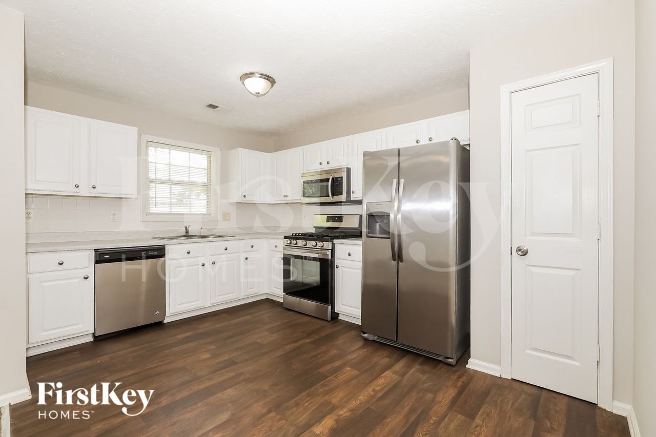 2187 Carlysle Creek Dr - Photo 5 of 16