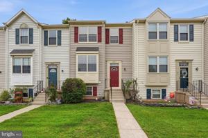 featured image of 9571 Tudor Oaks Dr