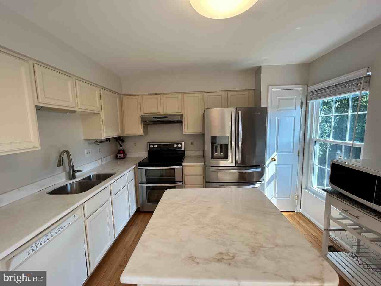 12679 Perchance Ter - Photo 7 of 31