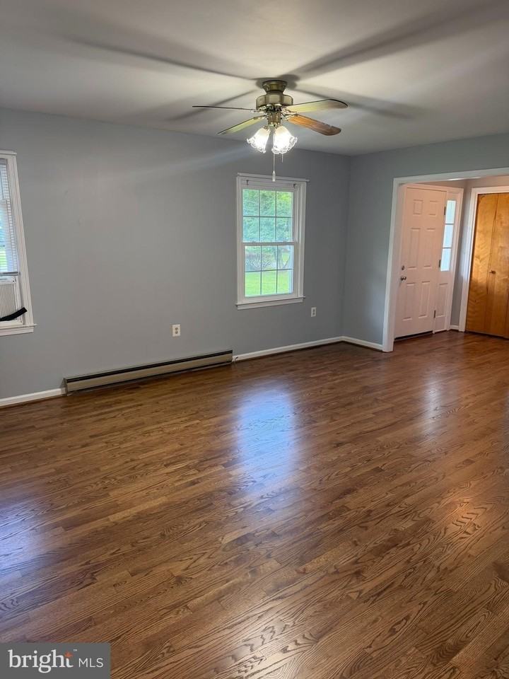 1160 Tuscawilla Dr - Photo 4 of 16