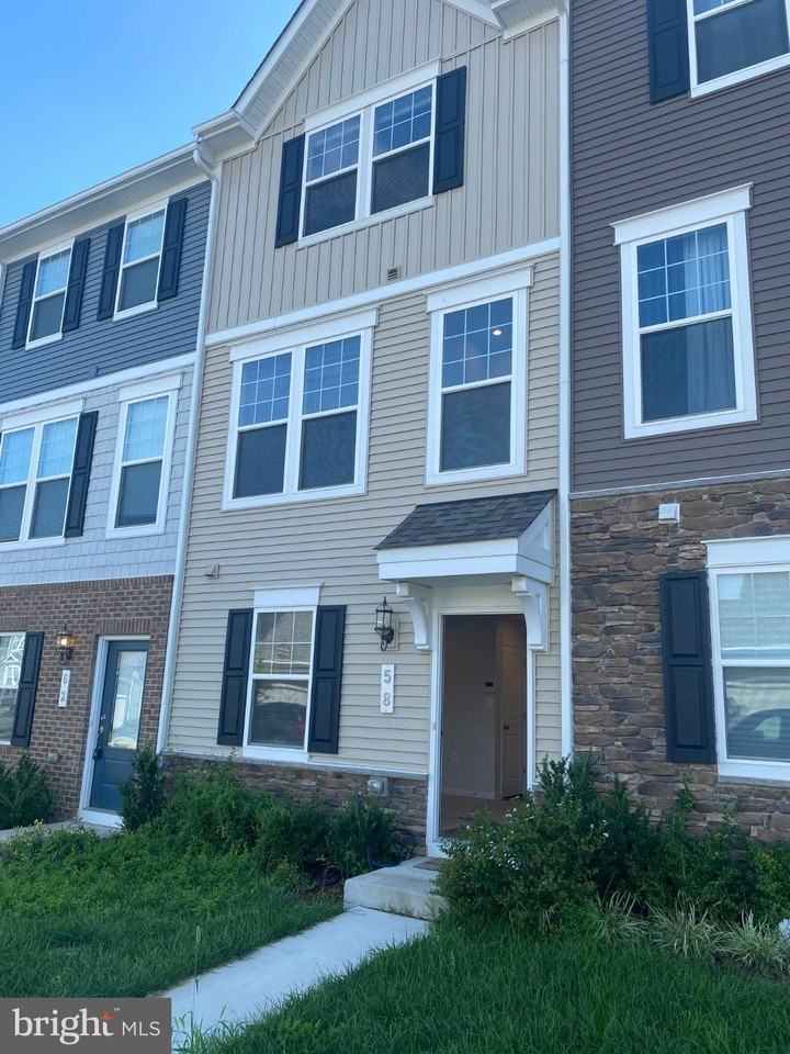 58 Coolidge Ave - Photo 2 of 30
