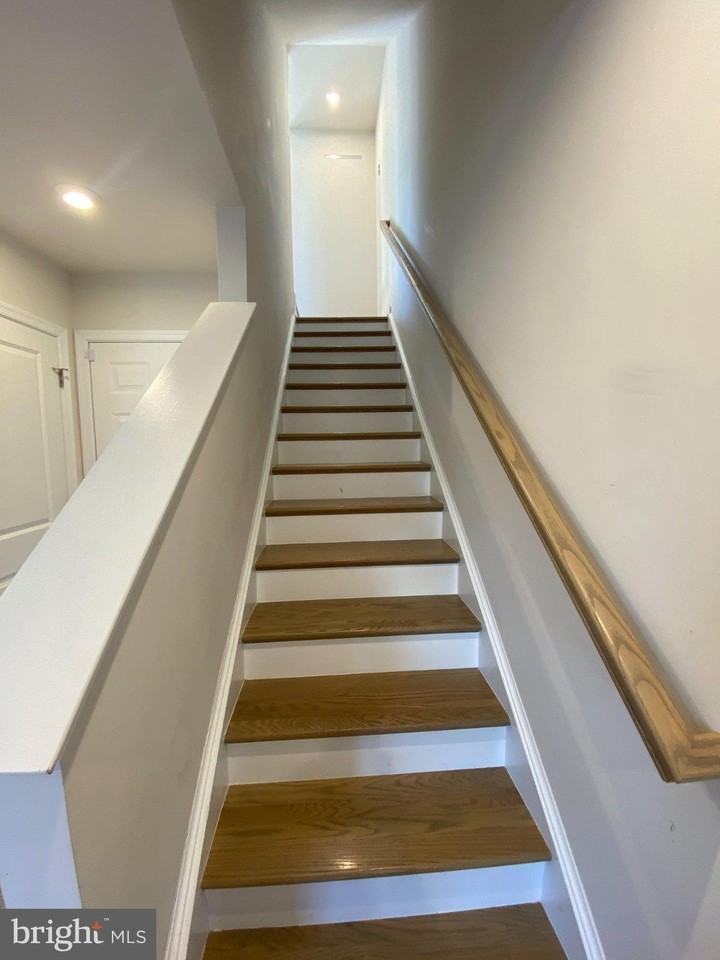 58 Coolidge Ave - Photo 7 of 30