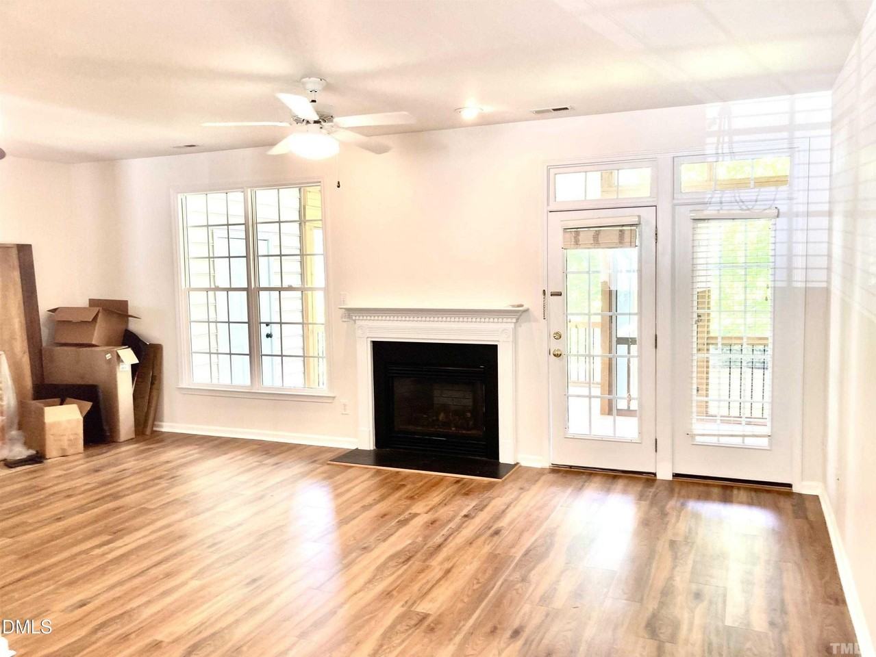803 Knightsborough Way - Photo 6 of 16