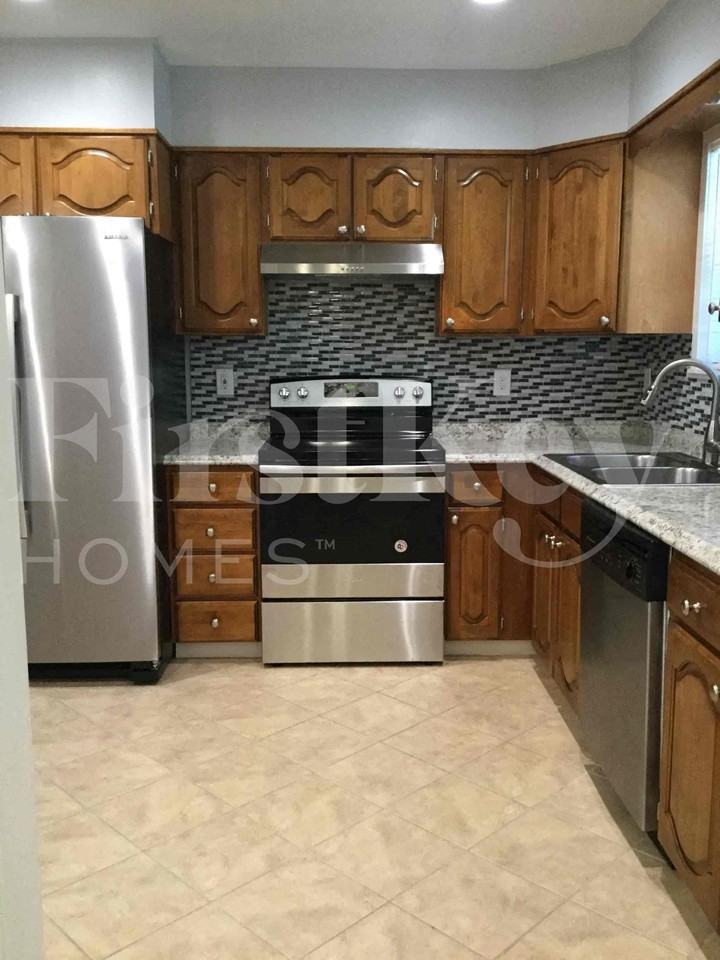 8894 Raven Dr - Photo 3 of 20