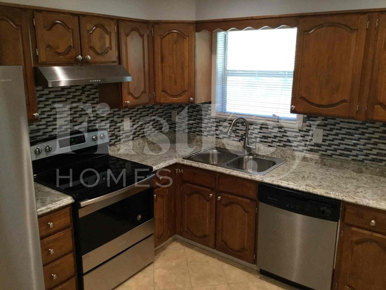 8894 Raven Dr - Photo 5 of 20
