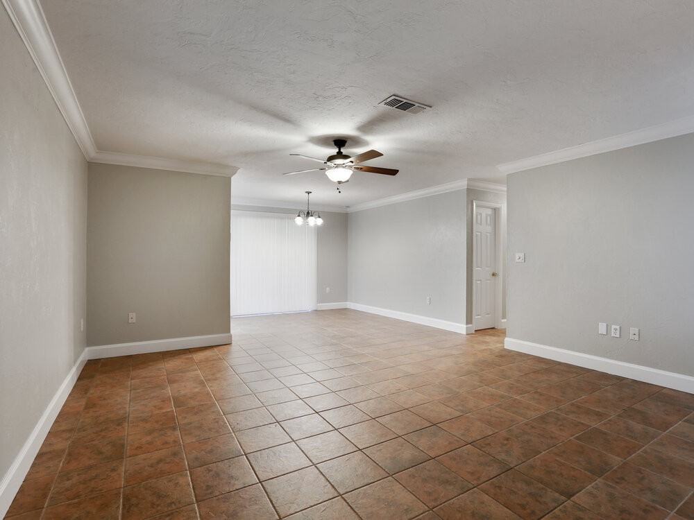 4134 Shady Oaks Ct - Photo 3 of 14