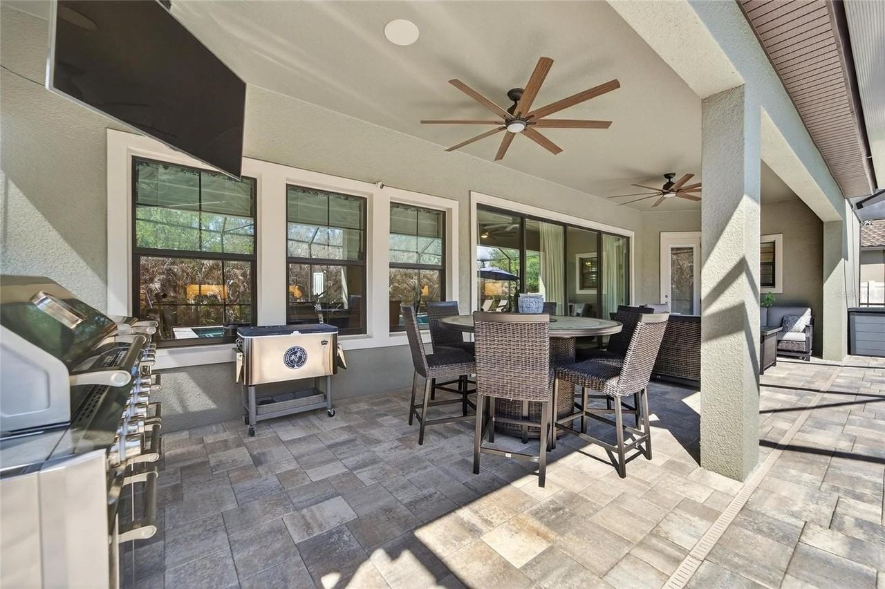 11358 Hawks Fern Dr - Photo 3 of 38
