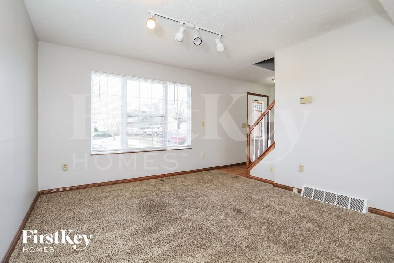 30 Otter Dr - Photo 4 of 15