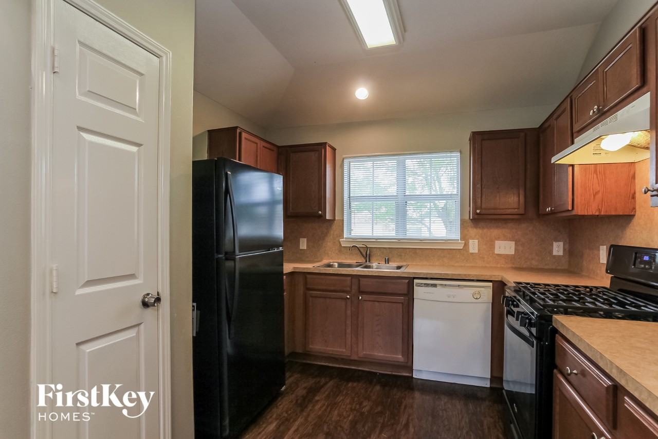 21106 Wortham Oaks Dr - Photo 5 of 15