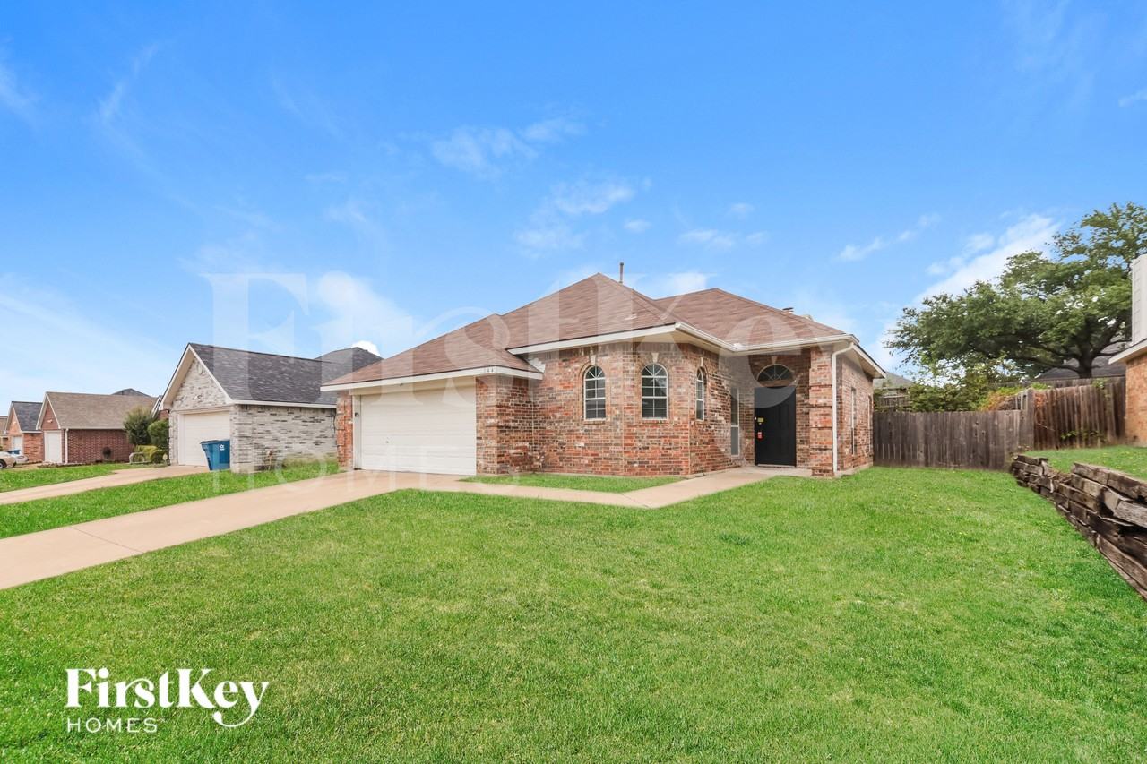 144 Pinion Ln - Photo 2 of 17