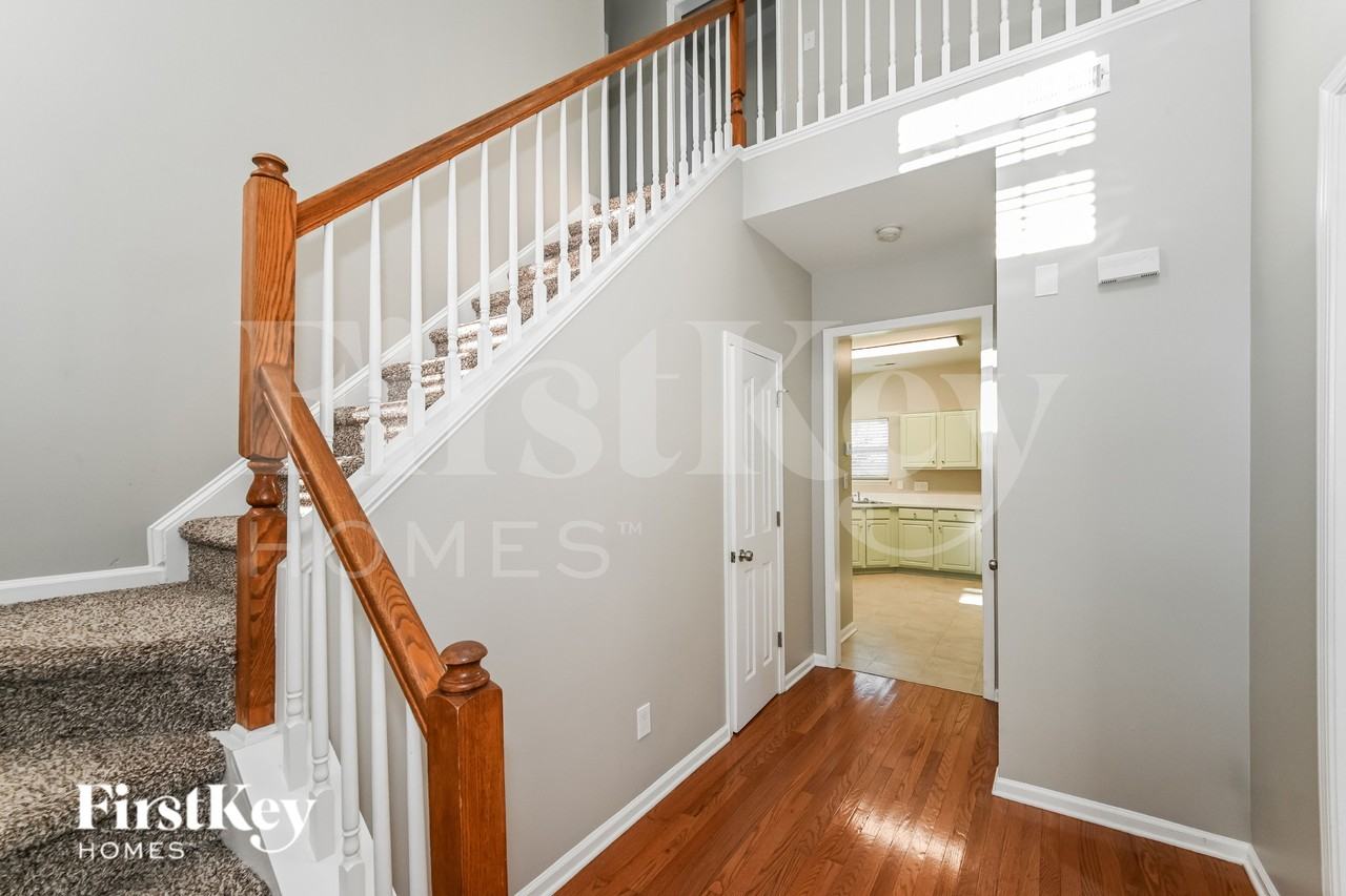 13224 Greycrest Dr - Photo 3 of 19