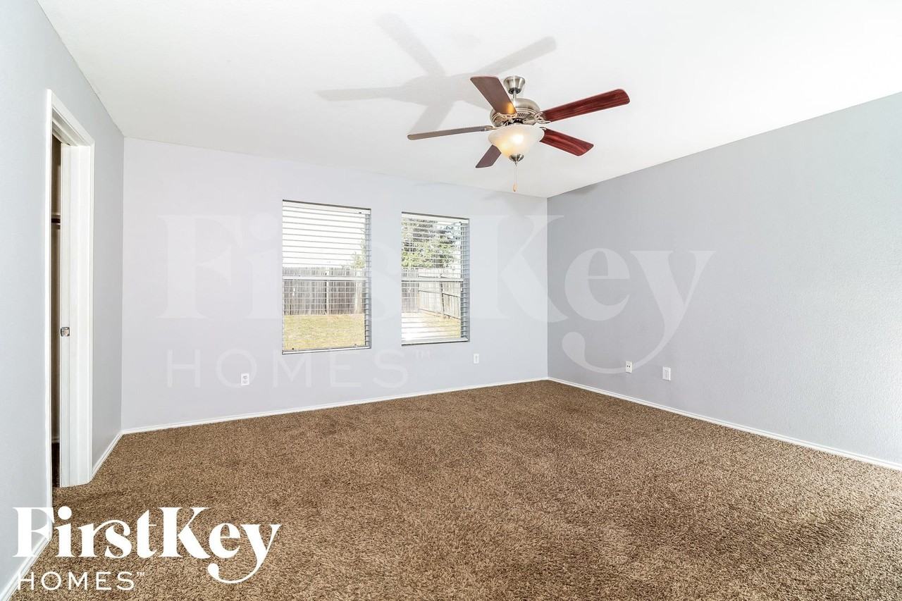 1116 Junegrass Ln - Photo 7 of 14