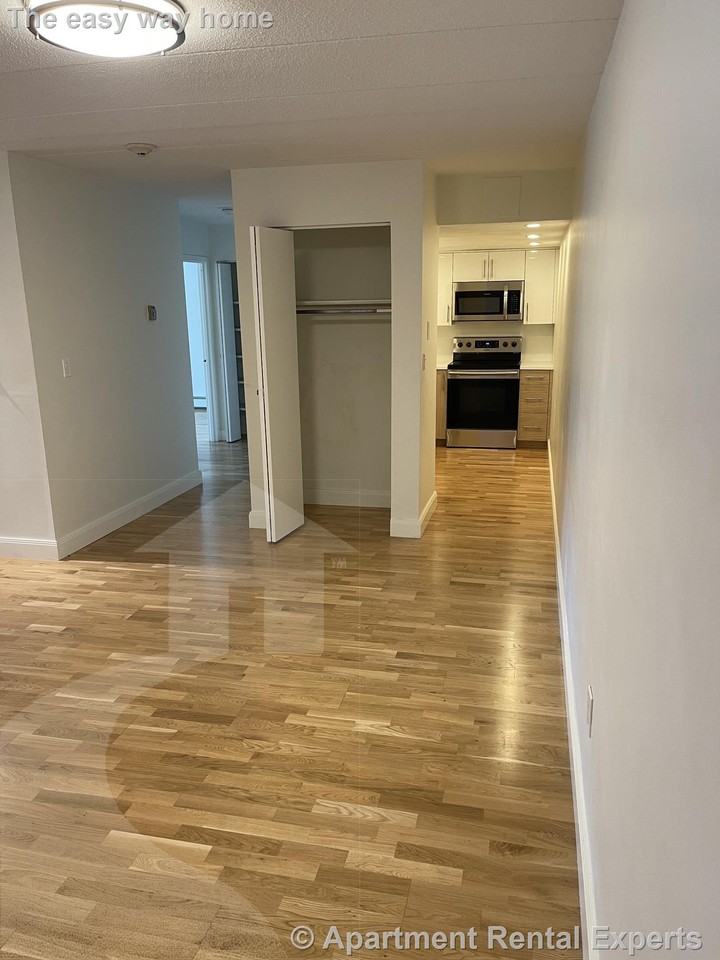 278 Beacon St #34 - Photo 3 of 10