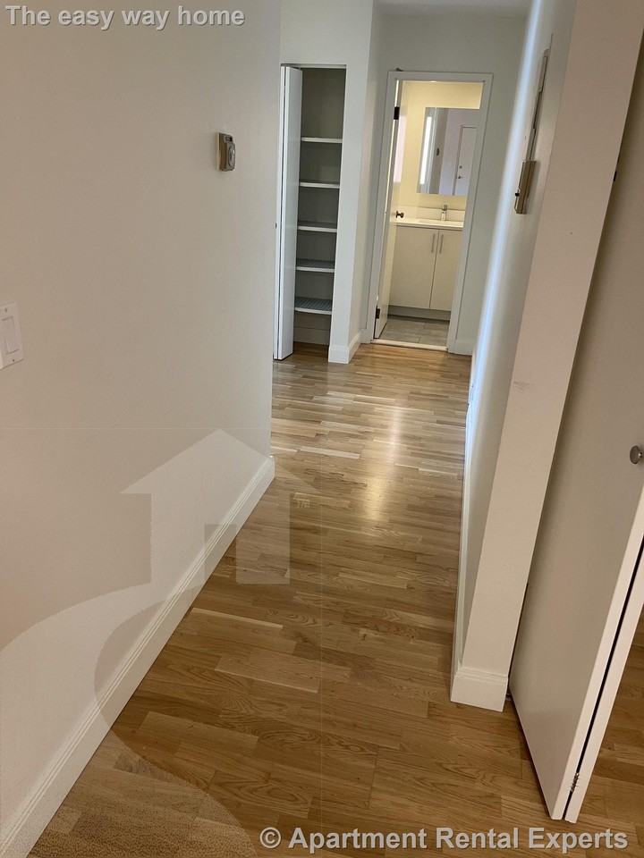 278 Beacon St #34 - Photo 4 of 10