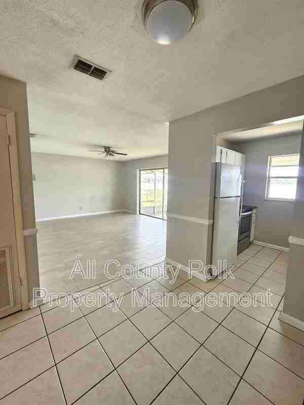 929 S Buena Vista Dr - Photo 6 of 16