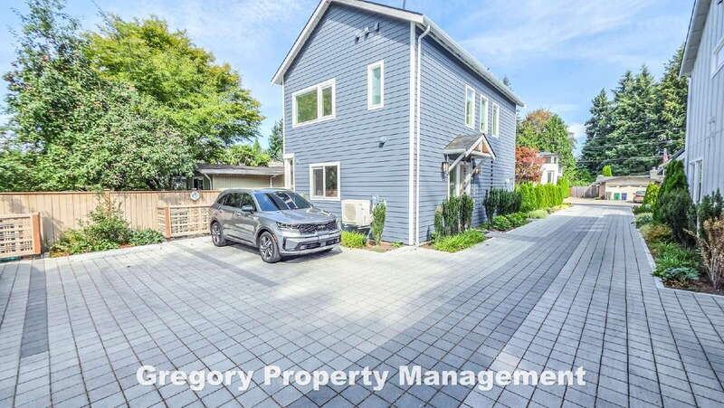 12845 Ne 113th St - Photo 4 of 33