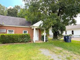 featured image of 206 Blacksnake Rd #1