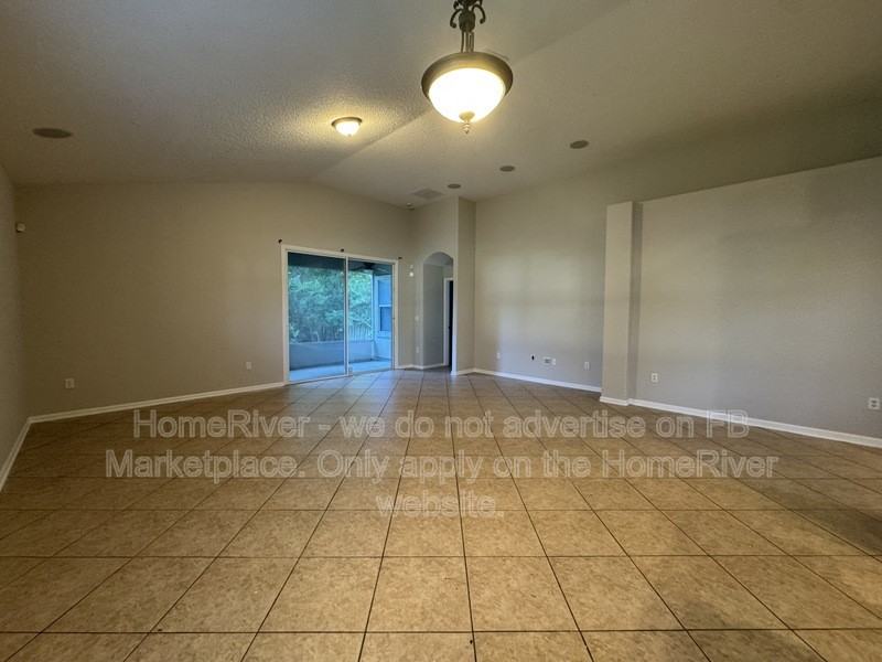 3590 Waterford Oaks Dr - Photo 4 of 17