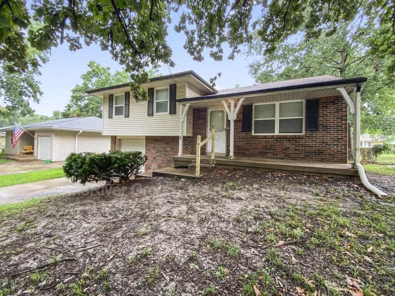 5804 N Drury Ave - Photo 2 of 22