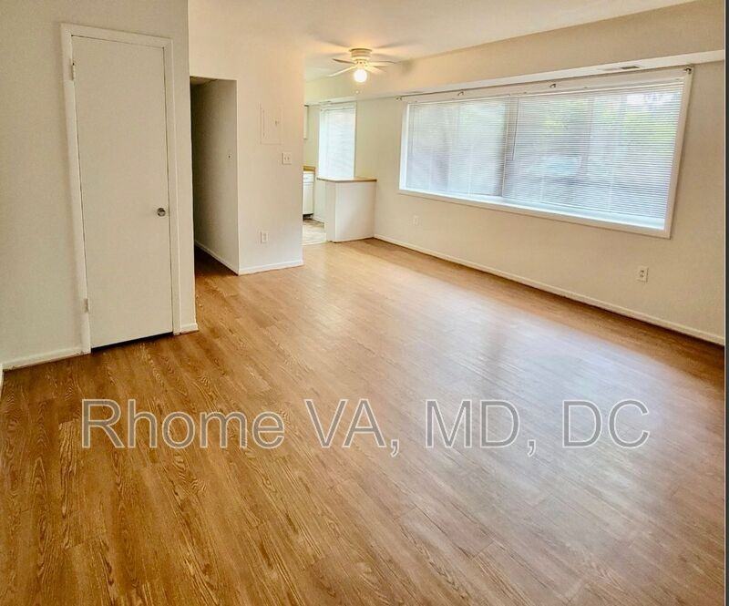 3220 S 28th St #204 - Photo 2 of 7