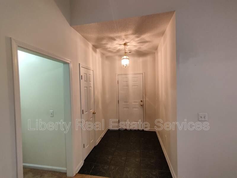 801 Hopeton Ct - Photo 3 of 22