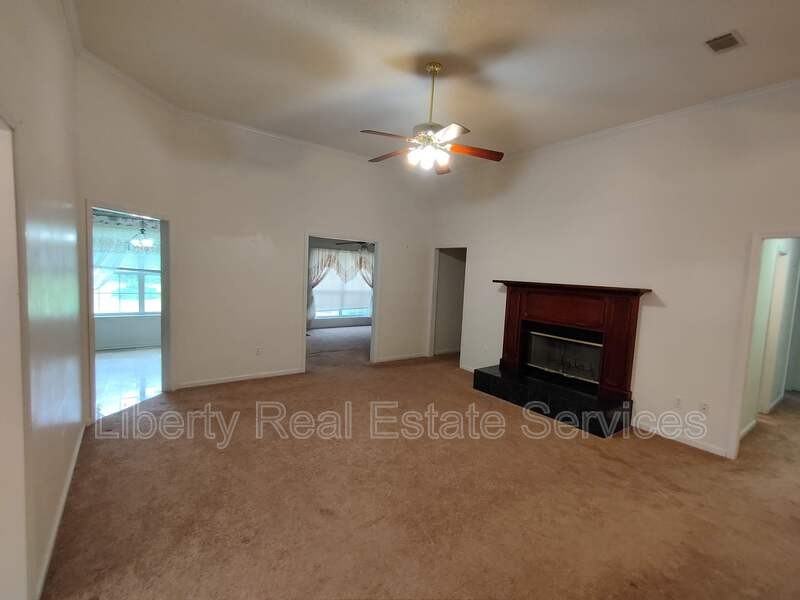 801 Hopeton Ct - Photo 5 of 22