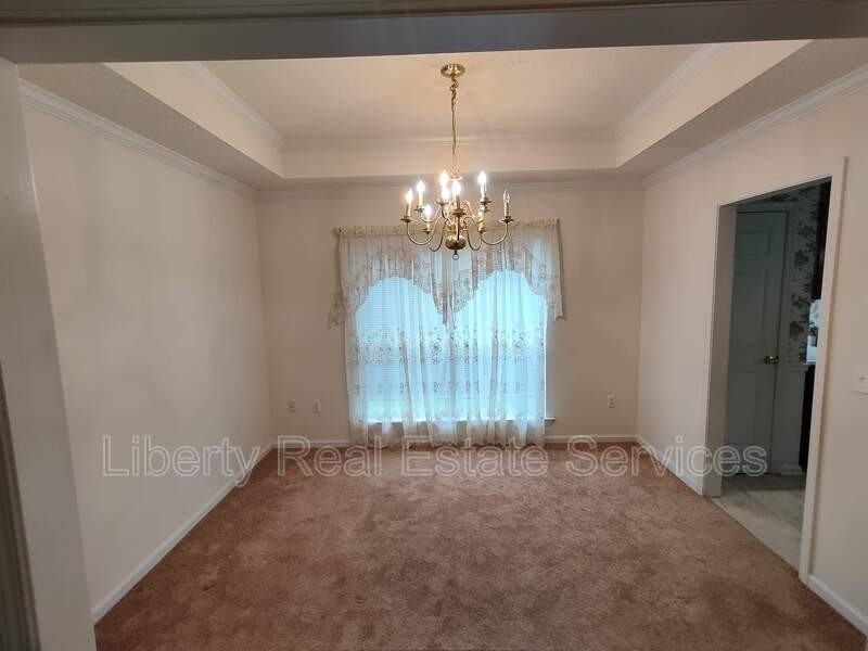 801 Hopeton Ct - Photo 7 of 22