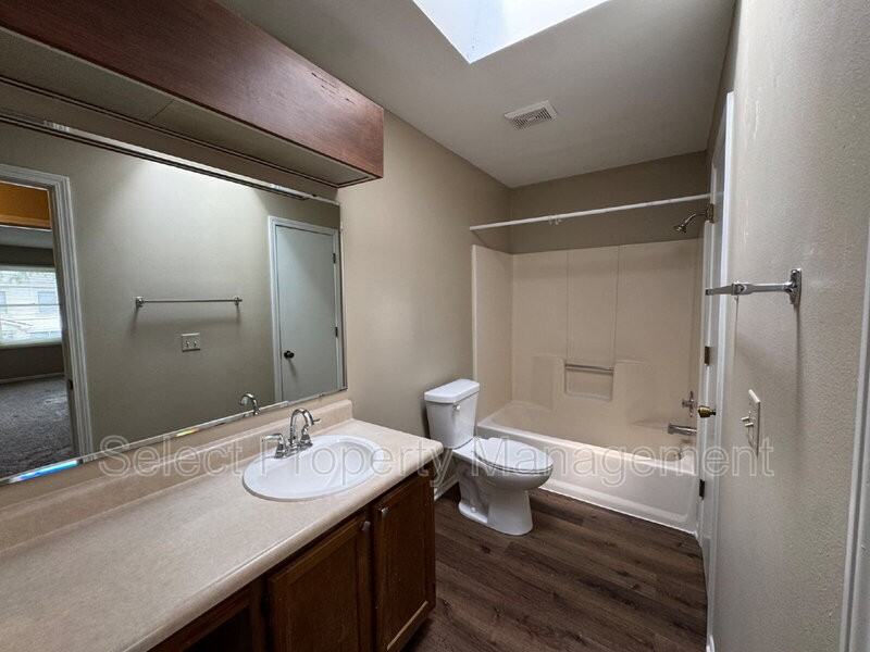 5412 Evard Rd - Photo 2 of 16