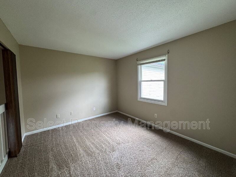 5412 Evard Rd - Photo 7 of 16