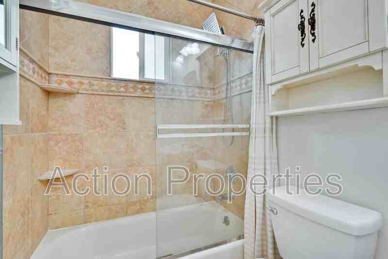241 N 12th St - Photo 5 of 28