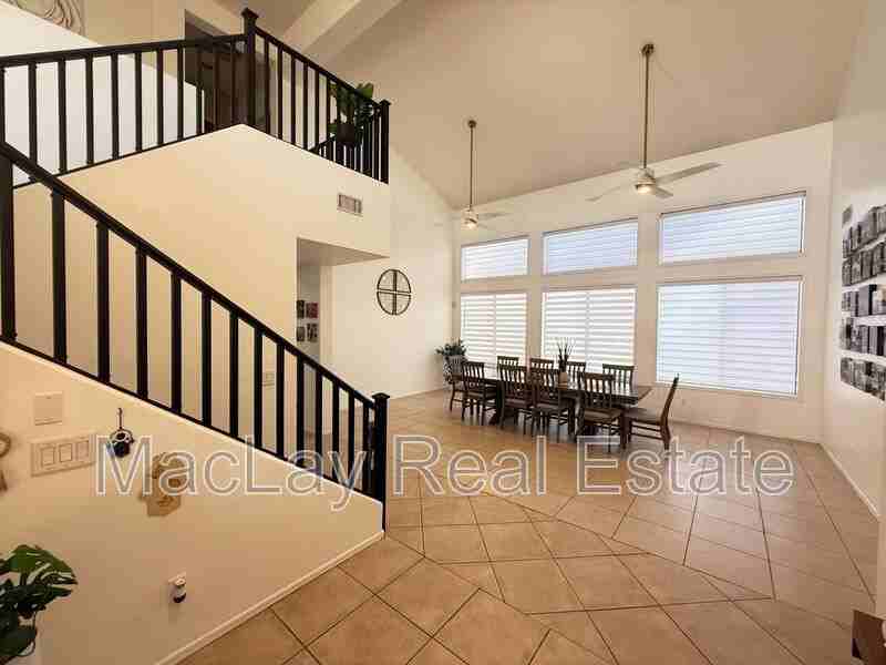 757 W Aloe Pl - Photo 5 of 30