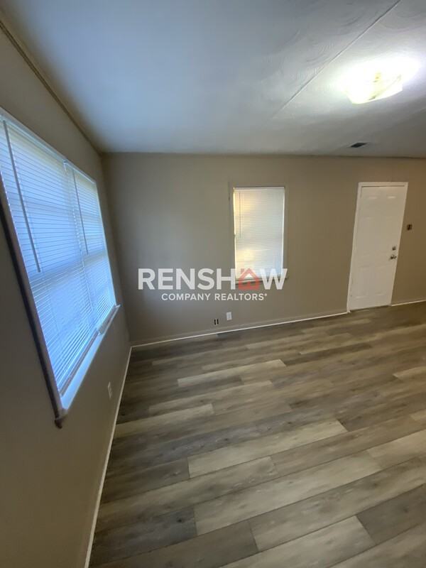 343 Lockard St - Photo 3 of 13