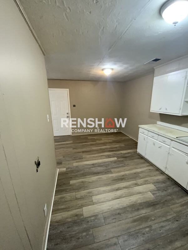 343 Lockard St - Photo 6 of 13