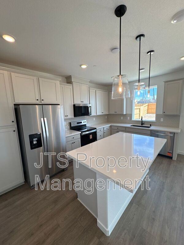 3040 Leap Frog Loop - Photo 5 of 24