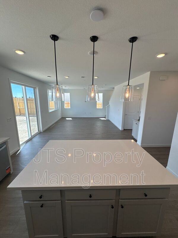 3040 Leap Frog Loop - Photo 7 of 24