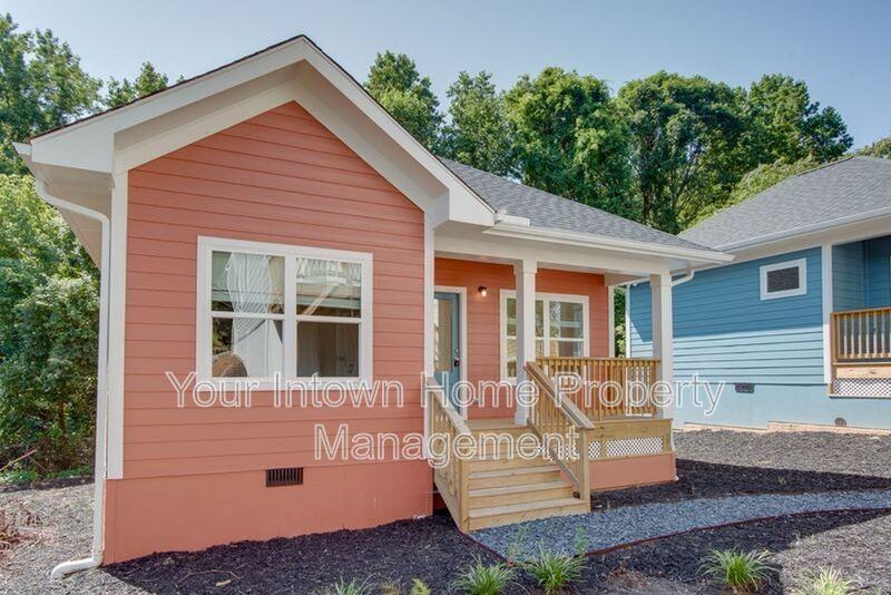 2800 Mango Cir Nw #C - Photo 2 of 10