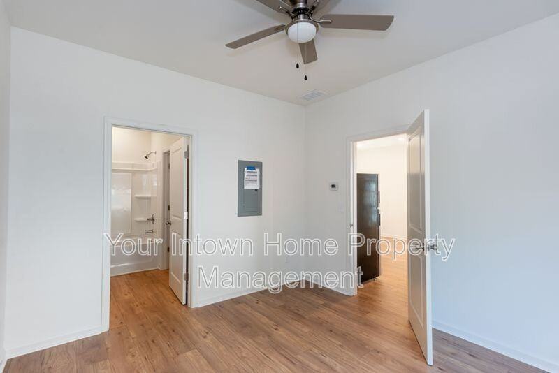 2800 Mango Cir Nw #C - Photo 6 of 10