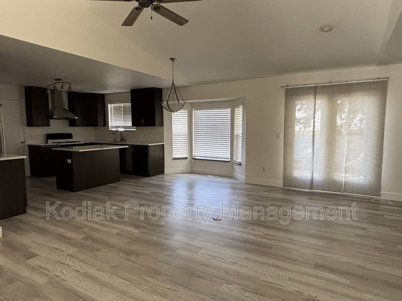 3138 W 12040 S - Photo 5 of 24