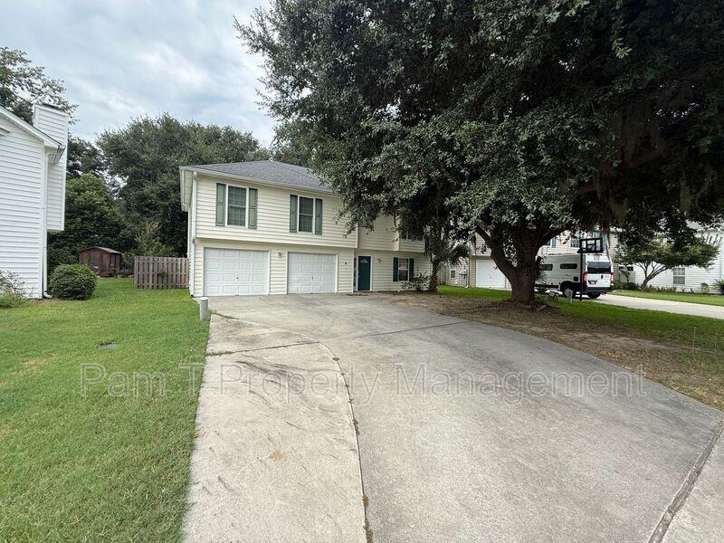 120 Teakwood Dr - Photo 2 of 2