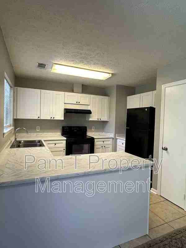110 Gunpowder Dr - Photo 7 of 28