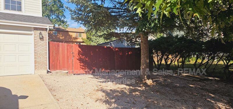4130 Madrone Way - Photo 3 of 26