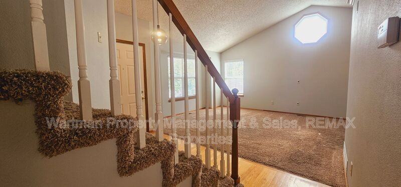 4130 Madrone Way - Photo 6 of 26