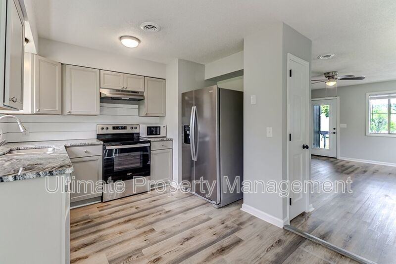 1251 Wellington Ave - Photo 7 of 15