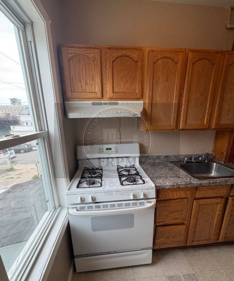 119 Tremont St #1R - Photo 2 of 10