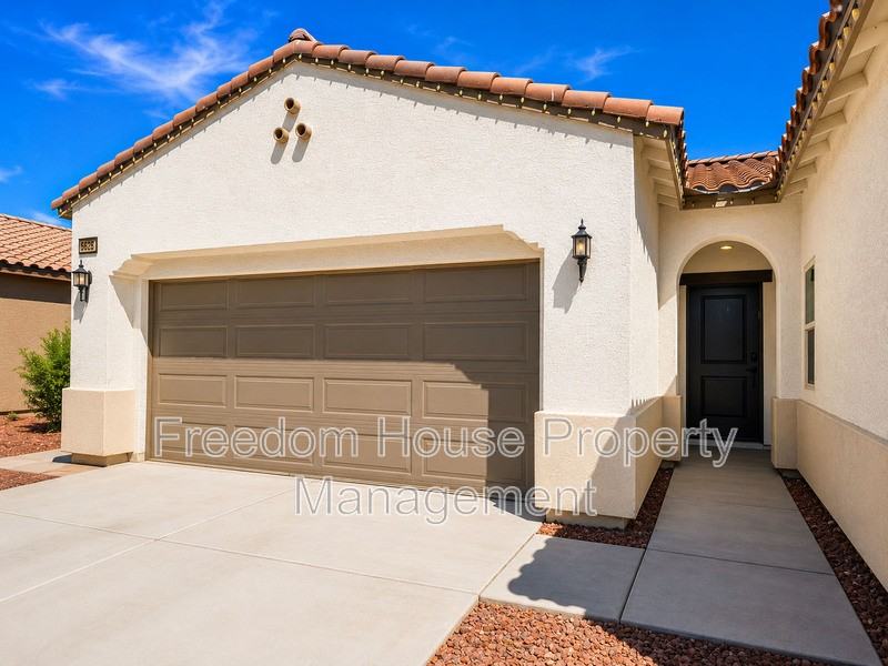 5628 E San Marco Dr - Photo 4 of 50