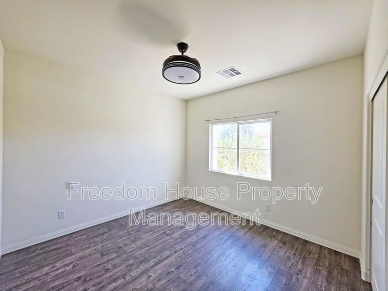 5628 E San Marco Dr - Photo 7 of 50