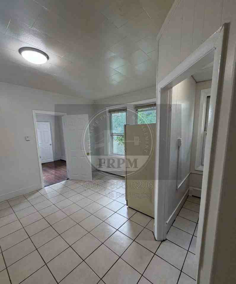 2201 Purchase St #2S - Photo 5 of 19
