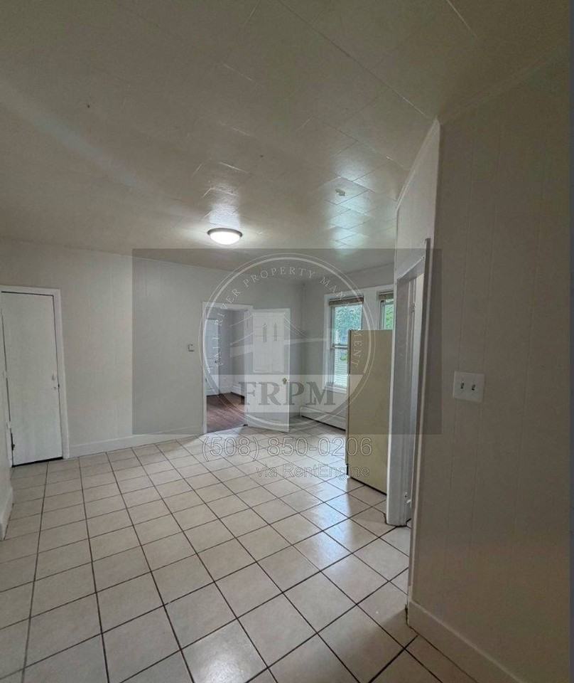 2201 Purchase St #2S - Photo 7 of 19